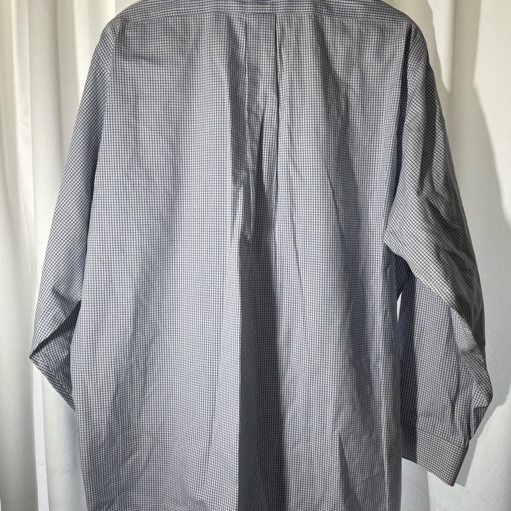 Mens button down - Picture 2 of 5